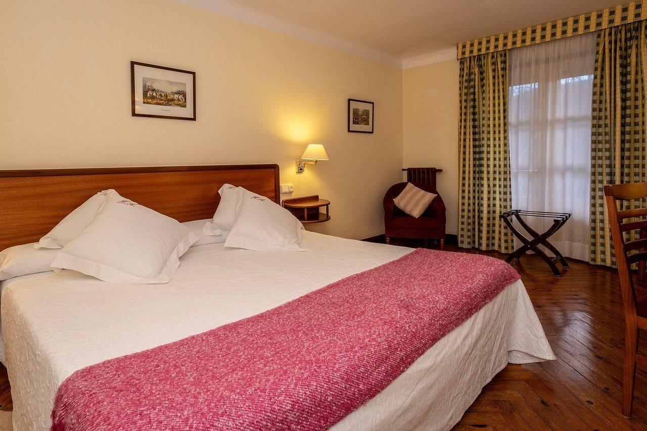 Hotel Adsera La Molina  Eksteriør bilde